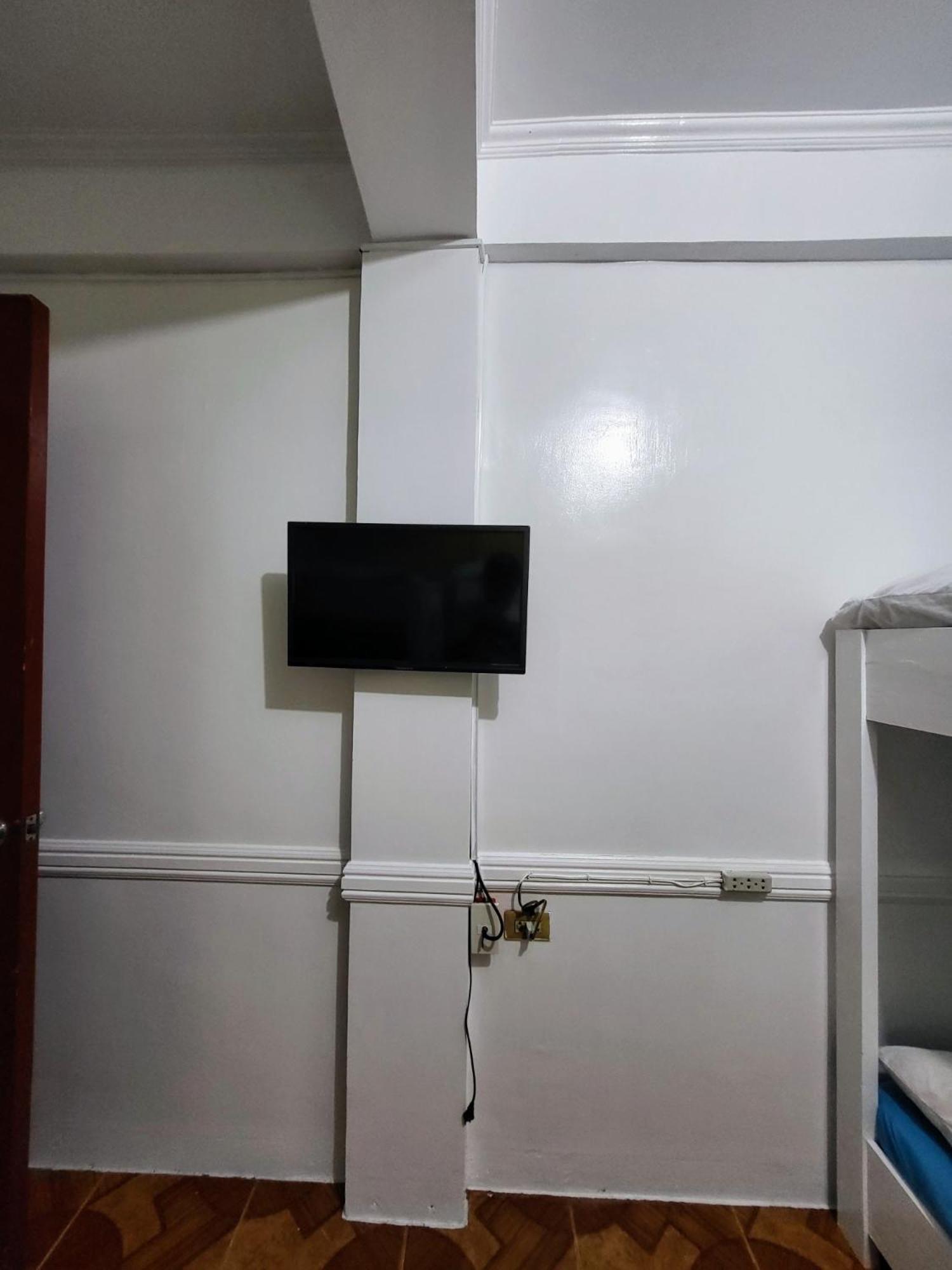 Wendy'S Apartelle Manoc-Manoc Exterior photo