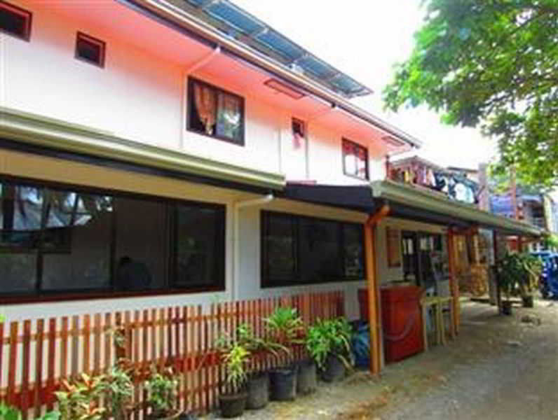 Wendy'S Apartelle Manoc-Manoc Exterior photo